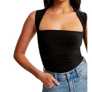 NWOT Abercrombie & Fitch The A&F Black Ava Top Sm